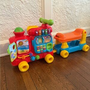 VTech Sit-to-Stabd Ultimate Alphabet Train